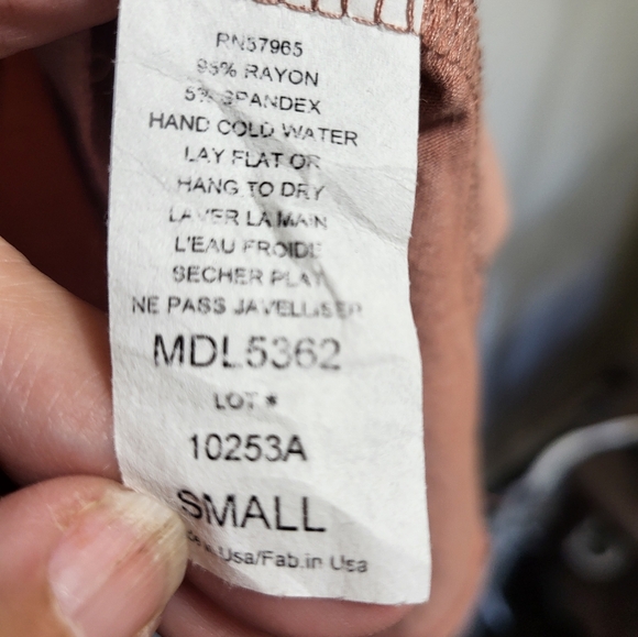 Elan pink jersey mini dress w/peek a boo shoulders, women's S  #2382 - Picture 3 of 5